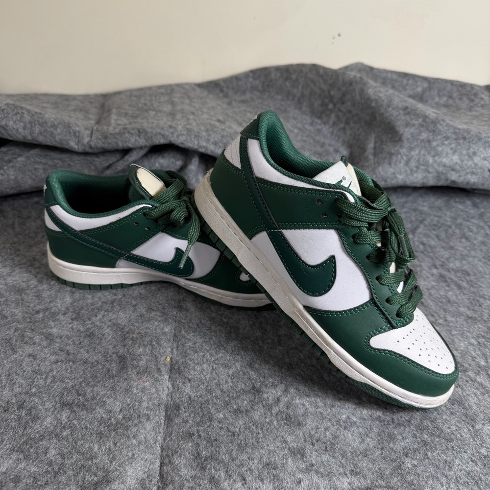 Nike Dunk Low Michigan State Spartan Varsity Green White 6W $100